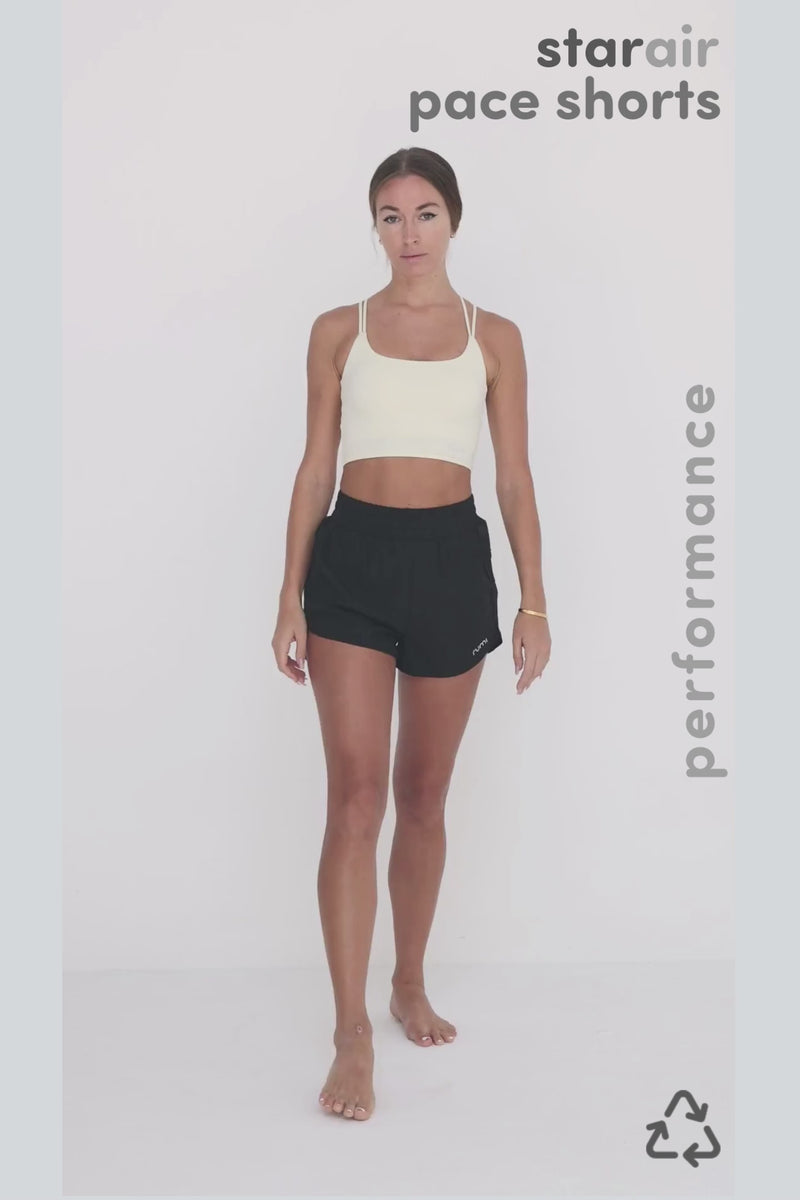 W StarAir Pace Shorts - Black